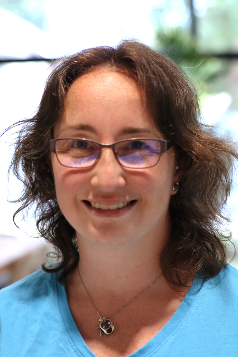 d.vankorlaar@vhnotariaat.nl